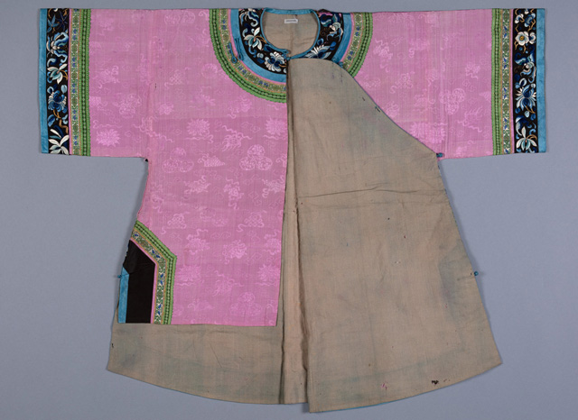 2005.5.460 - Pink Silk Damask Jacket